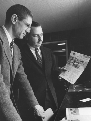 Thomas Kurtz and John Kemeny in black and white photo