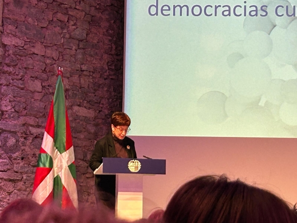 Annabel Martín delivers a keynote address at the Basque Institute for Women