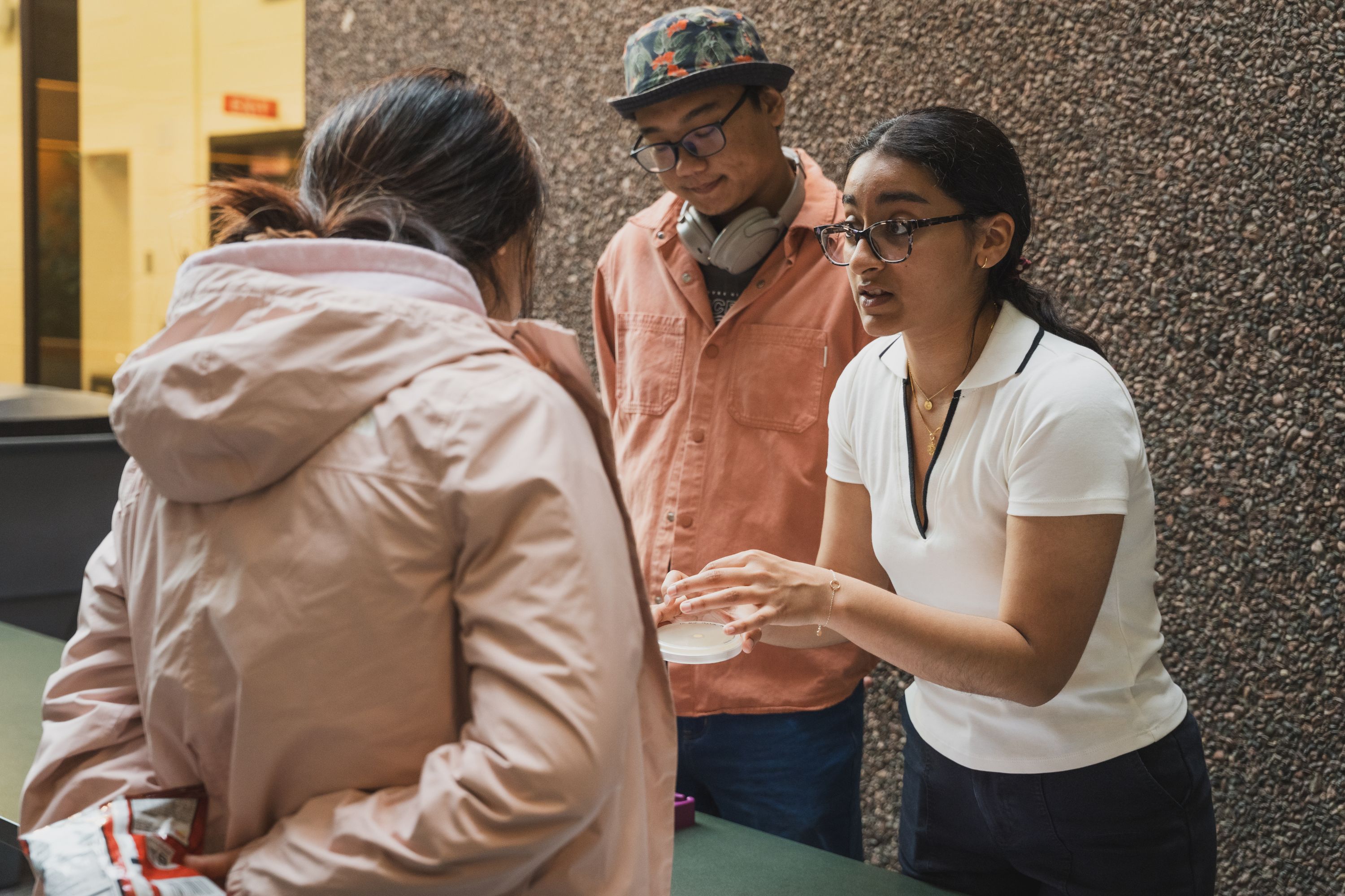 Graduate students Yingze Jing and Chahna Choksi from the Pletneva Lab explain how chirality plays a pivotal role in the chemistry of taste and smell.