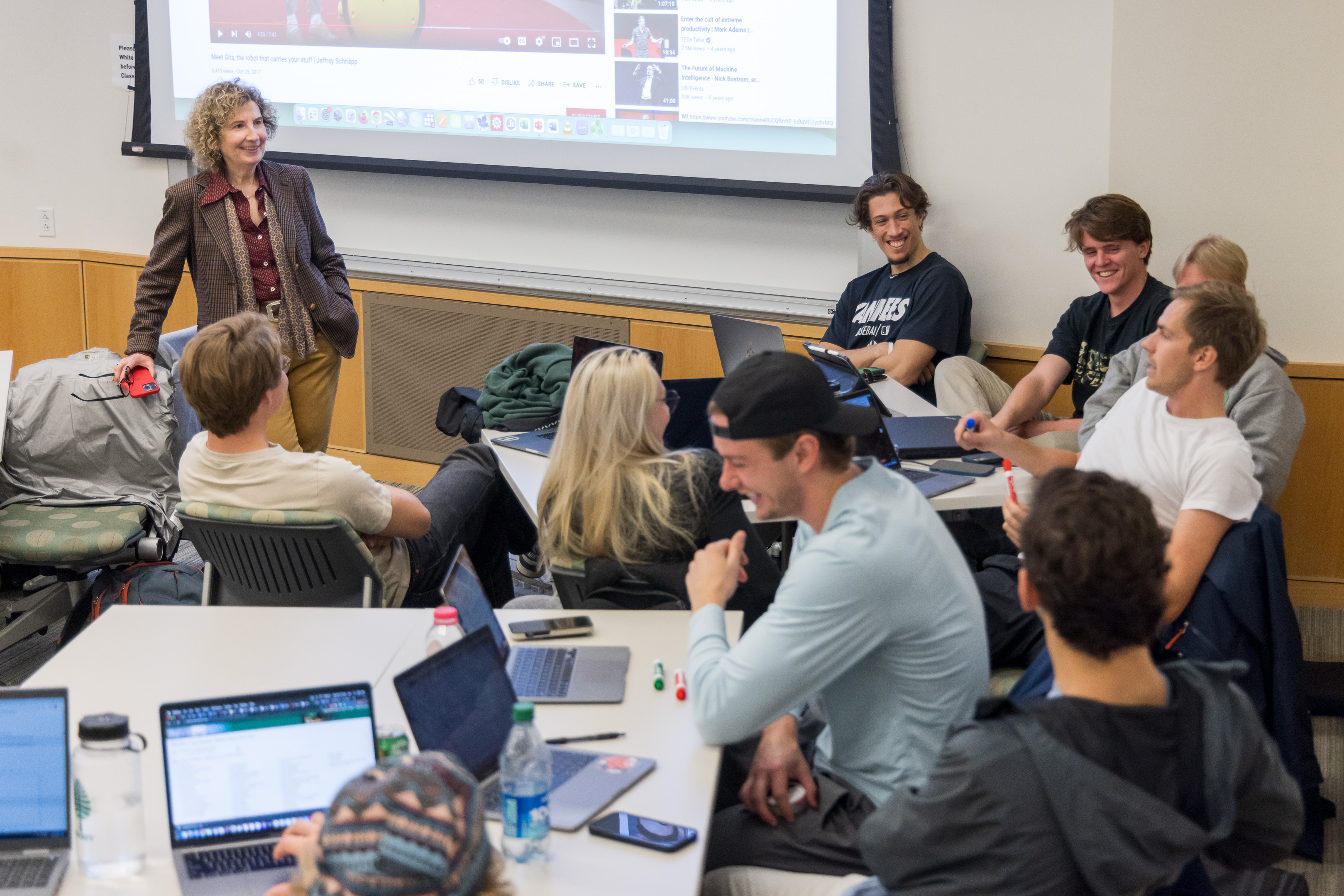 Tania Convertini and students