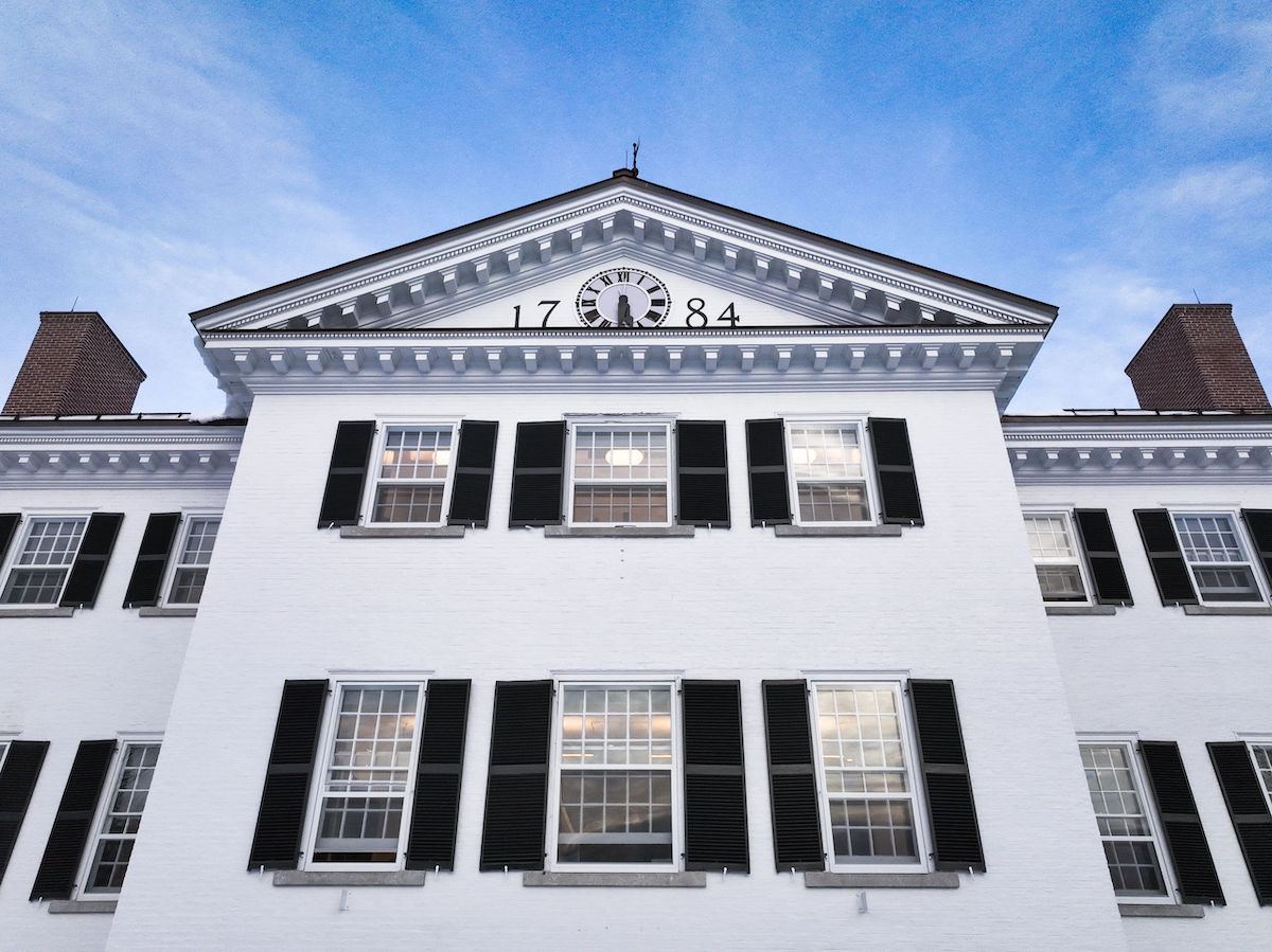 Dartmouth Hall 